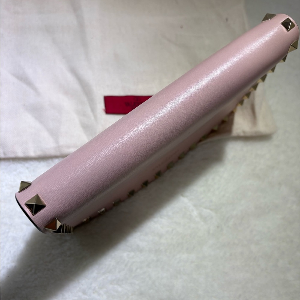 Valentino Blush Pink Rockstud Leather Clutch - Picture 10 of 16